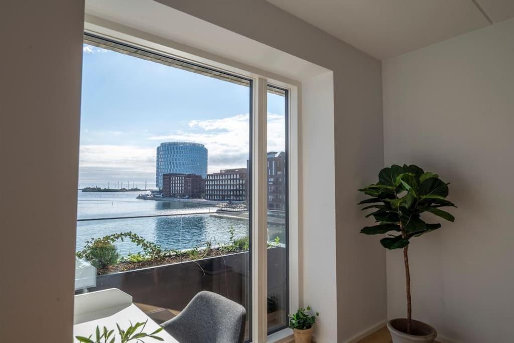 Brand New & Full Sea View In Appartement Kopenhagen