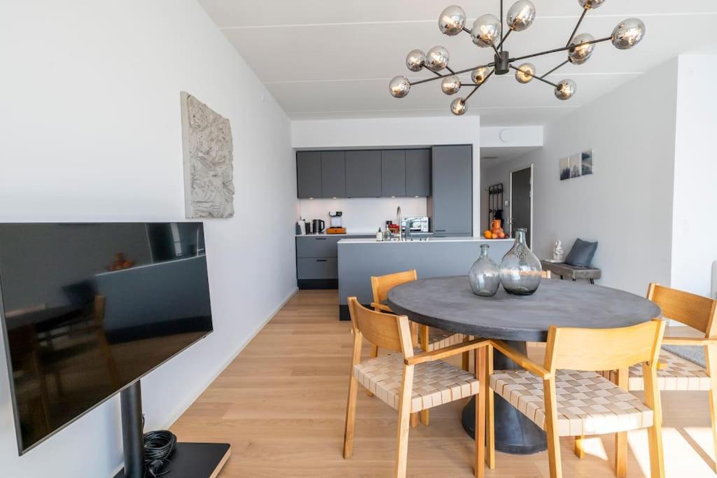 Brand New & Full Sea View In Appartement Kopenhagen